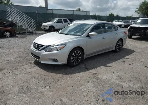 2016 Nissan Altima 2.5 Sv z USA, uszkodzony, nr VIN 1N4AL3AP2GC204368